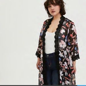 Torrid Floral Chiffon Crochet Kimono Duster